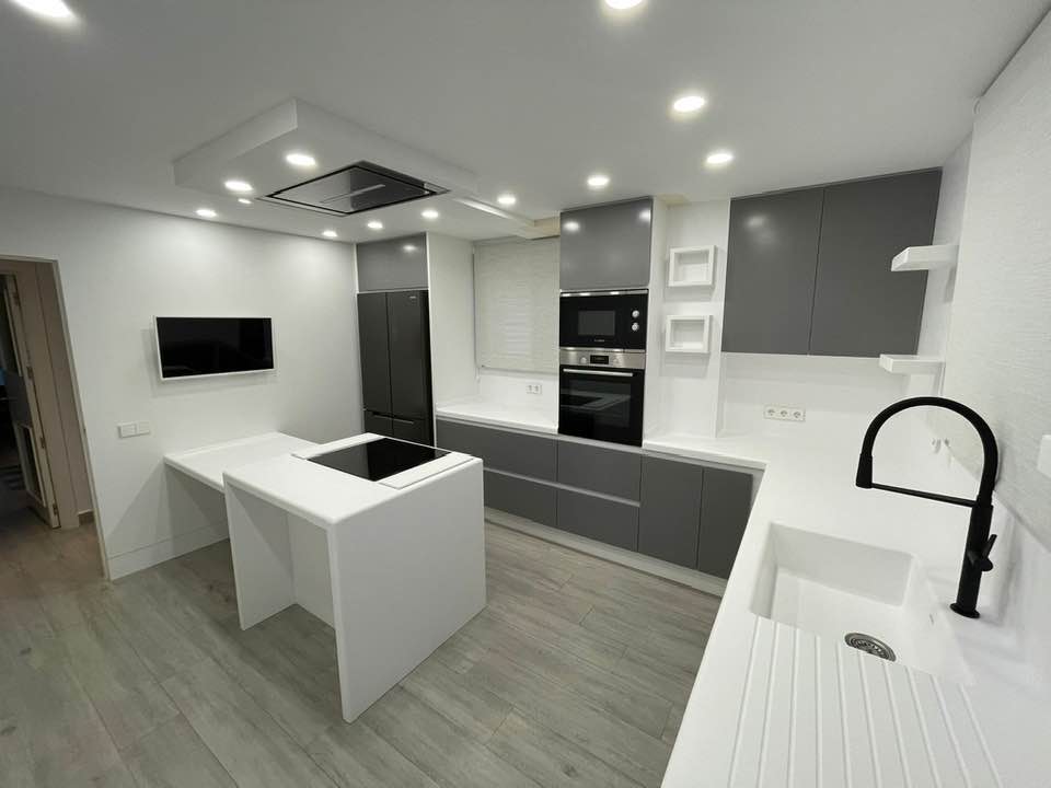 Bao Solid Surface