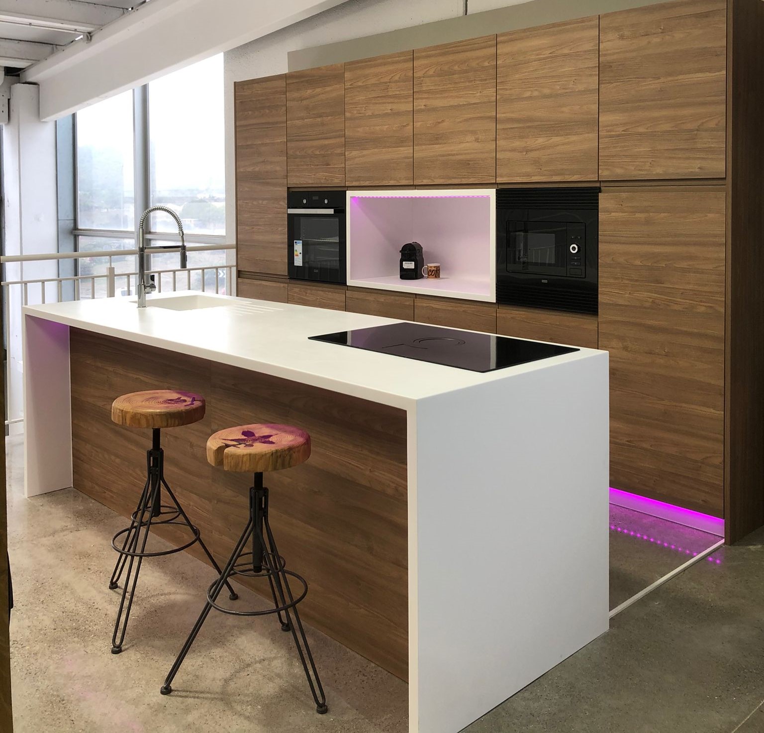 Encimera de bao Solid Surface a medida